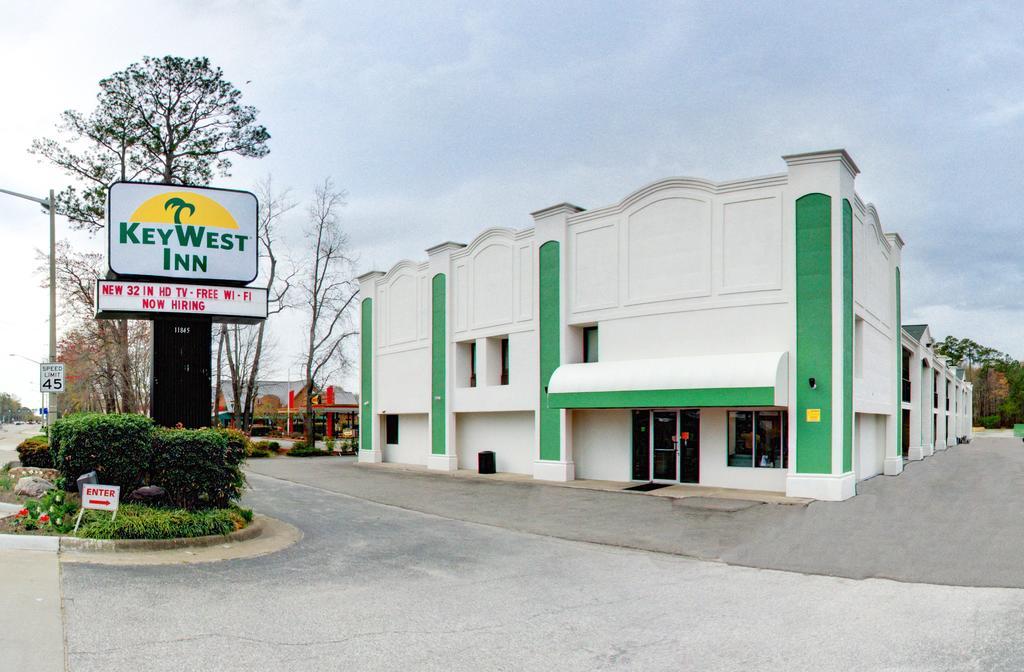 Key West Inn - Newport News Exterior photo